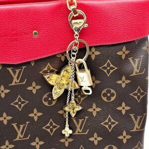 Authentic Louis Vuitton Padlock Gold 🔒 Key Set + Unbranded Keychain Charm